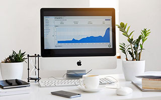 开云体育娱乐app安全-巴萨主场零封马竞，门将特尔施特根完成七连零封，巴萨 丰特