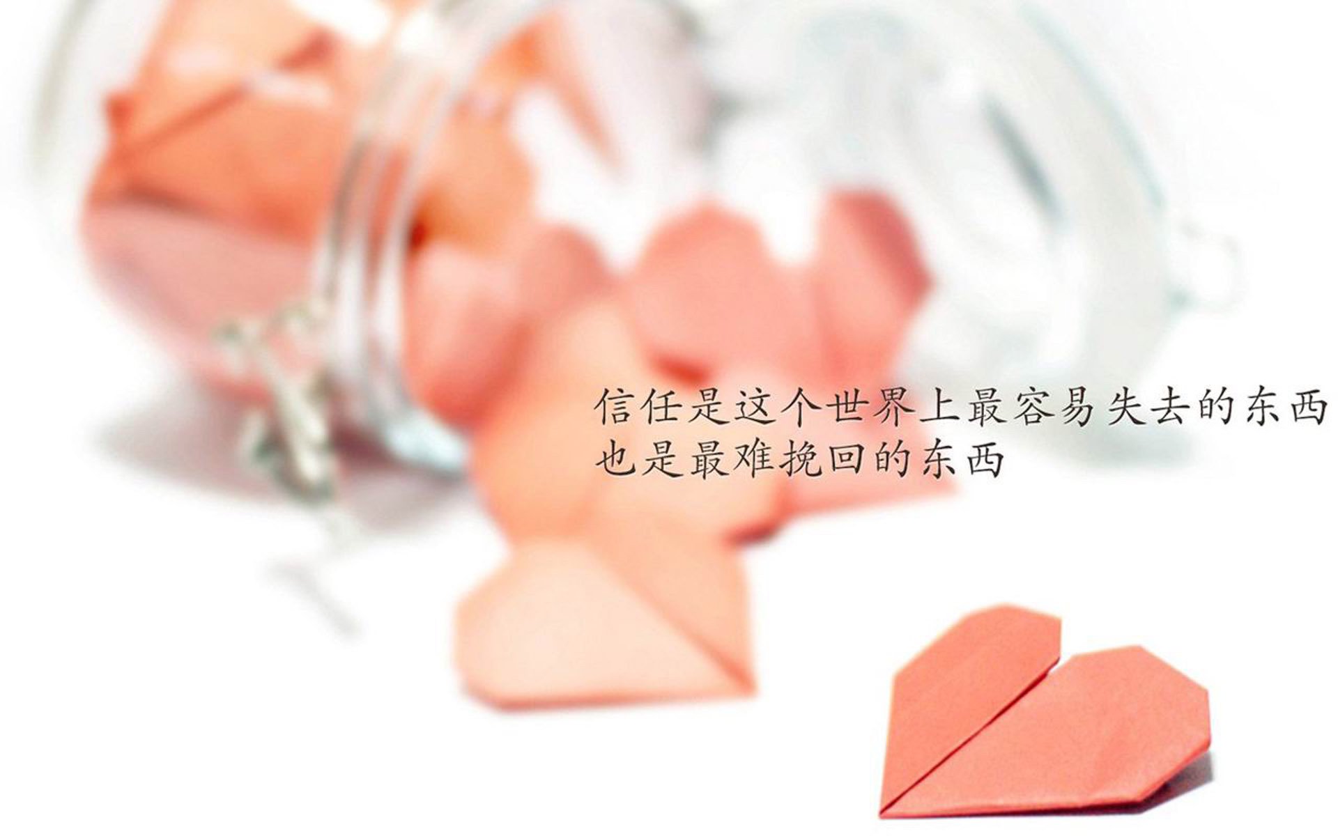 库兹马诺维奇在巴黎奥运会手球比赛中多次扑救对方远射，库兹马被选中视频