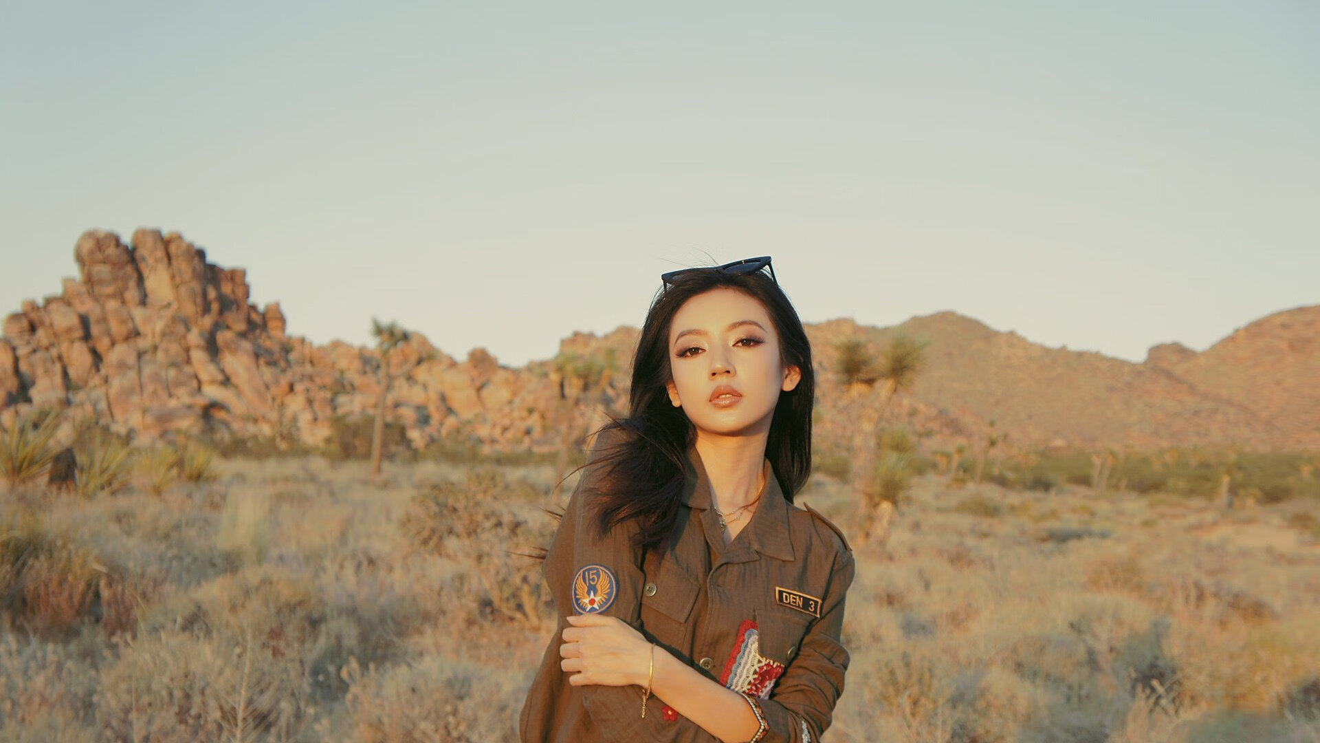 开云体育手机版-车迷热议：哪个车队将称霸2025赛季？