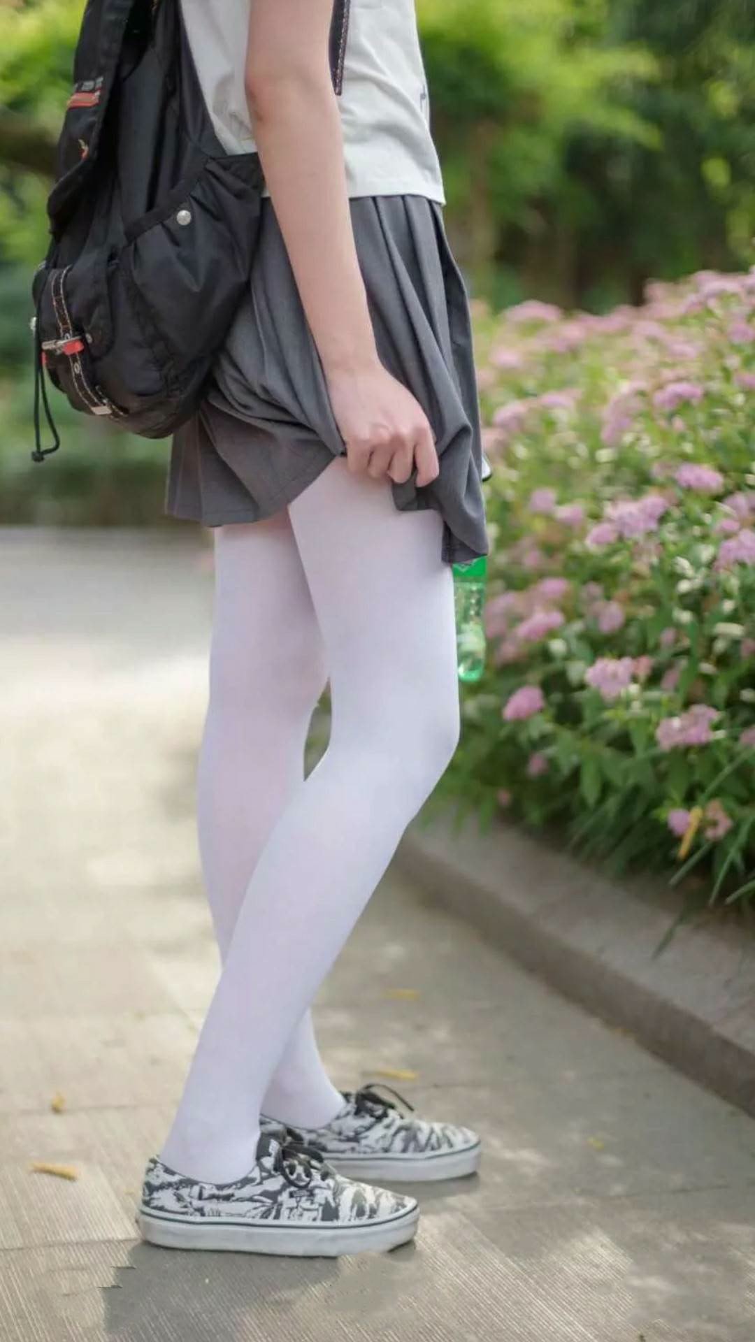 快船力克独行侠,季后赛首轮中乔治双手暴扣点燃全场,快船独行侠交手记录