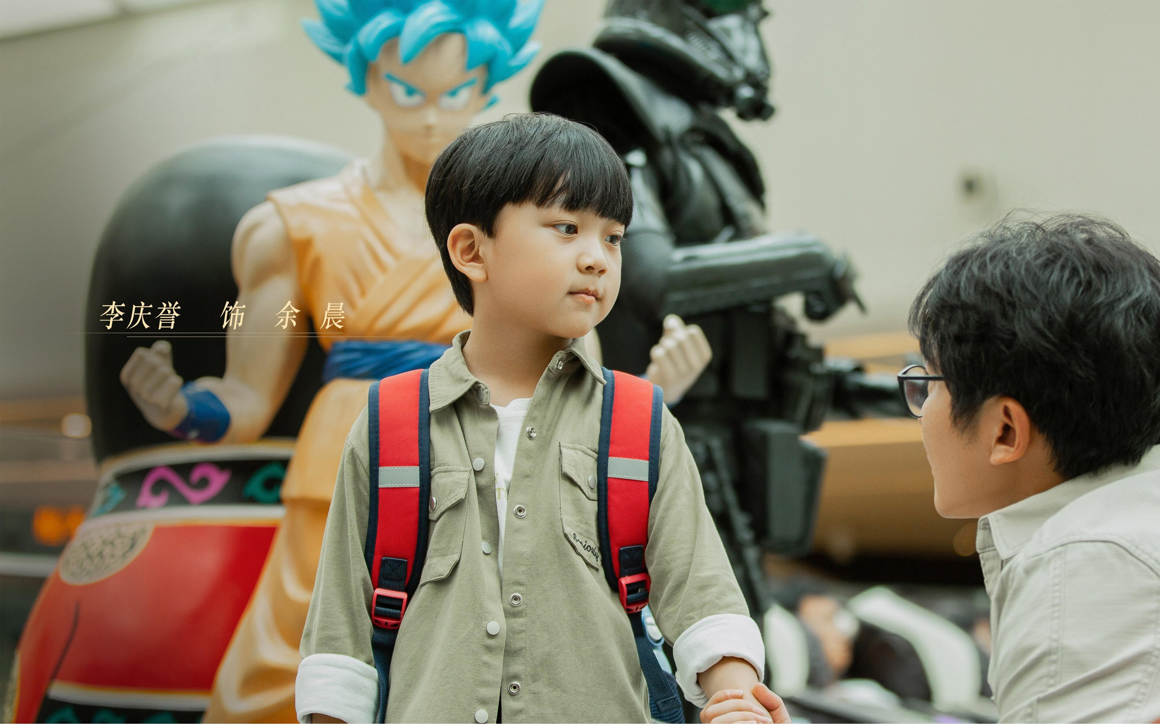 阿尔克马尔前锋范格利斯·帕夫利迪斯与德容并列最佳射手。,范德帕斯鸽系特点